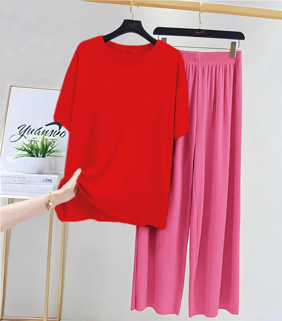 red drop shoulder & black pajama woman night suit