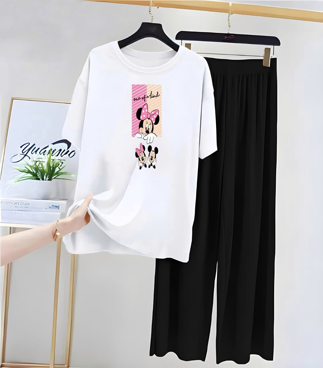 Black Teddy Printed Night Suit