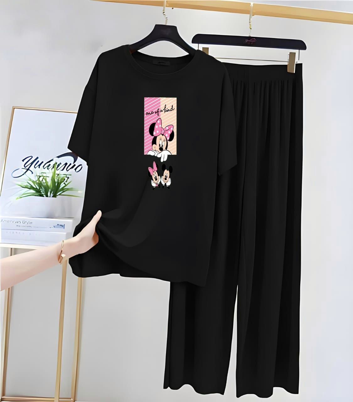 Black Teddy Printed Night Suit